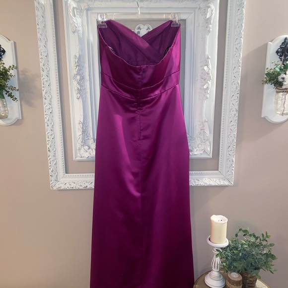 ALFRED ANGELO PURPLE SATIN STRAPLESS DRESS— size 12 - Picture 3 of 4